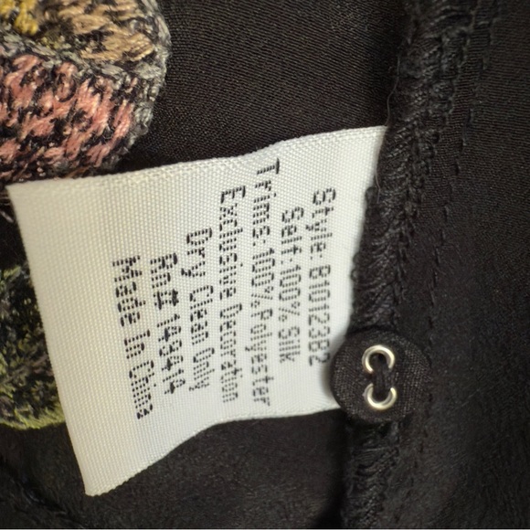 Johnny Was embellished Silk Zelia blouse Size: XS - Picture 5 of 5